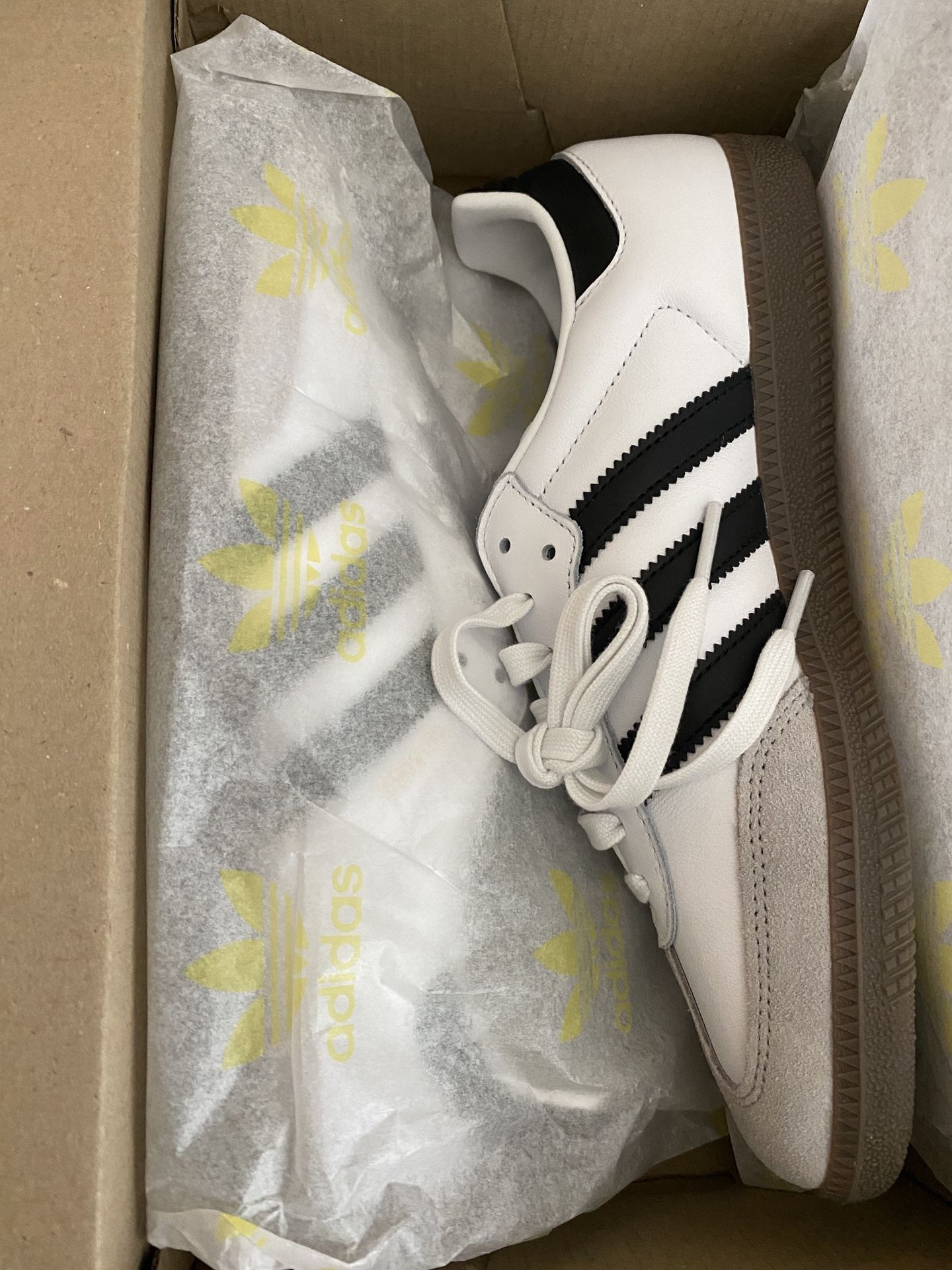 Adidas sambas