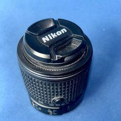  NIKON DX Nikkor 55-200 F4-5.6 G2. ED Zoom Len