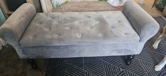 Gray Tufted Velvet Bench with Rolled Arms
