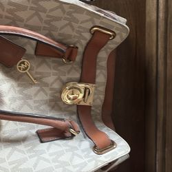 Michael Kors  Purse