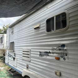 Travel Trailer Jayco 2003 Traila 31”