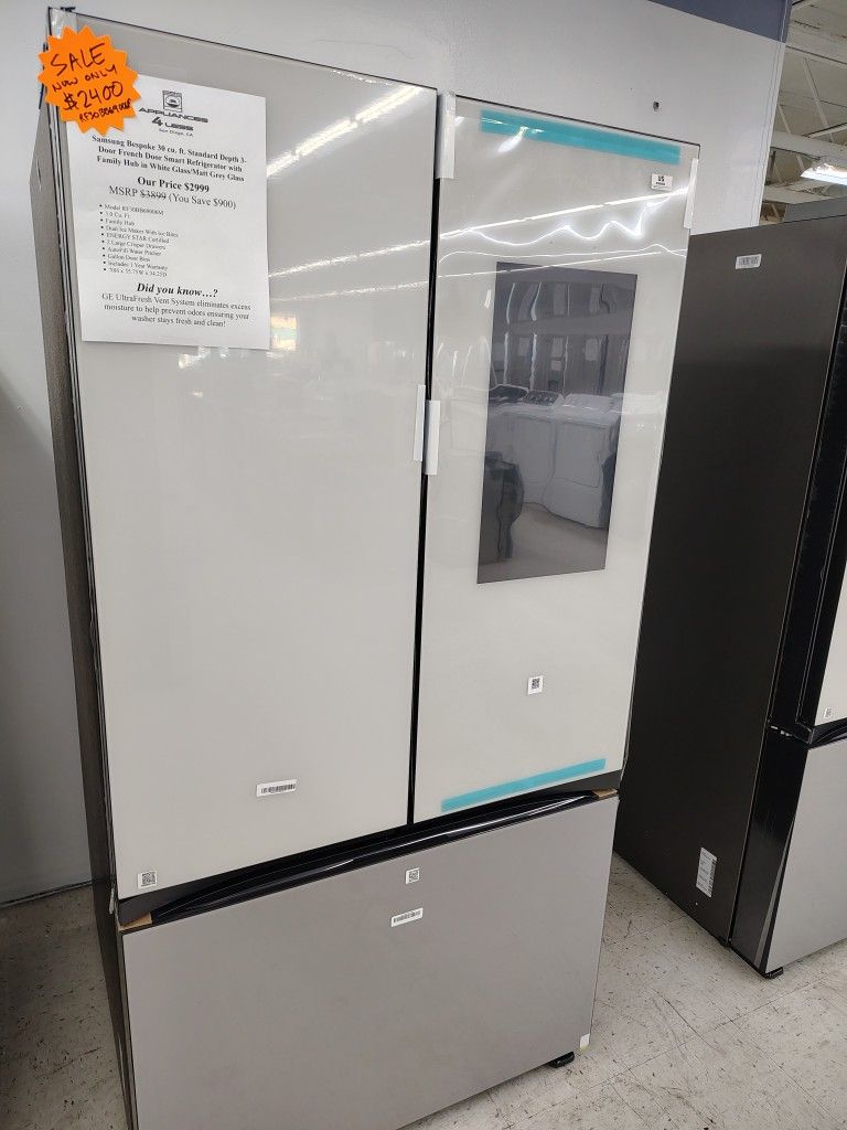 $2400(MSRP$3899, Save $1499) Samsung Bespoke French 3 Door Refrigerator With Family Hub And SmartThings App