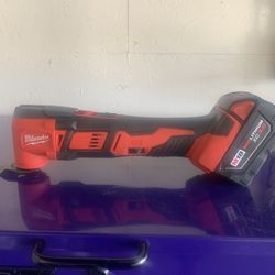 Milwaukee Multi Tool