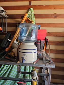 5-Gallon Ceramic Water Dispenser Crock with Spigot
