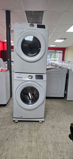 Washer and dryer  samsung stacables el3ctric