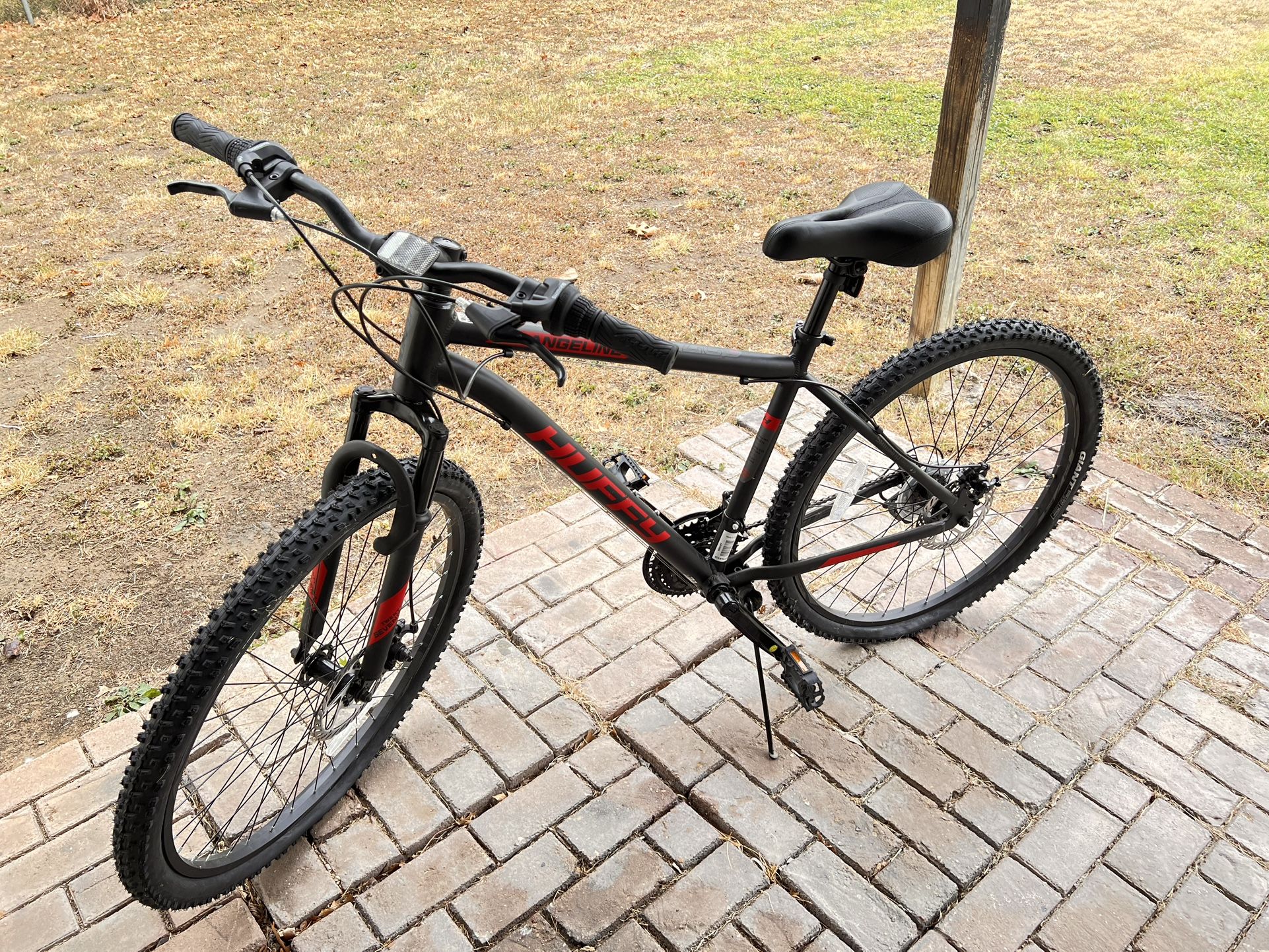 Huffy Rangeline Mountain Bike, 27.5" Wheels, Black and Red