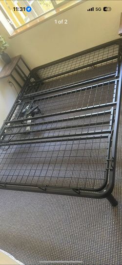 Adjustable Queen Bed