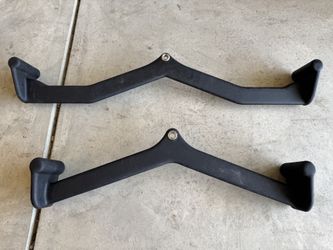 Lat Pulldown Attachments with Non-Slip Rubber Coating
