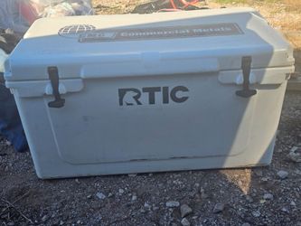 RTIC COOLER 65QT