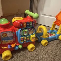 Vtech Sit-to-Stand Ultimate Alphabet Train for Sale in Alvarado, TX