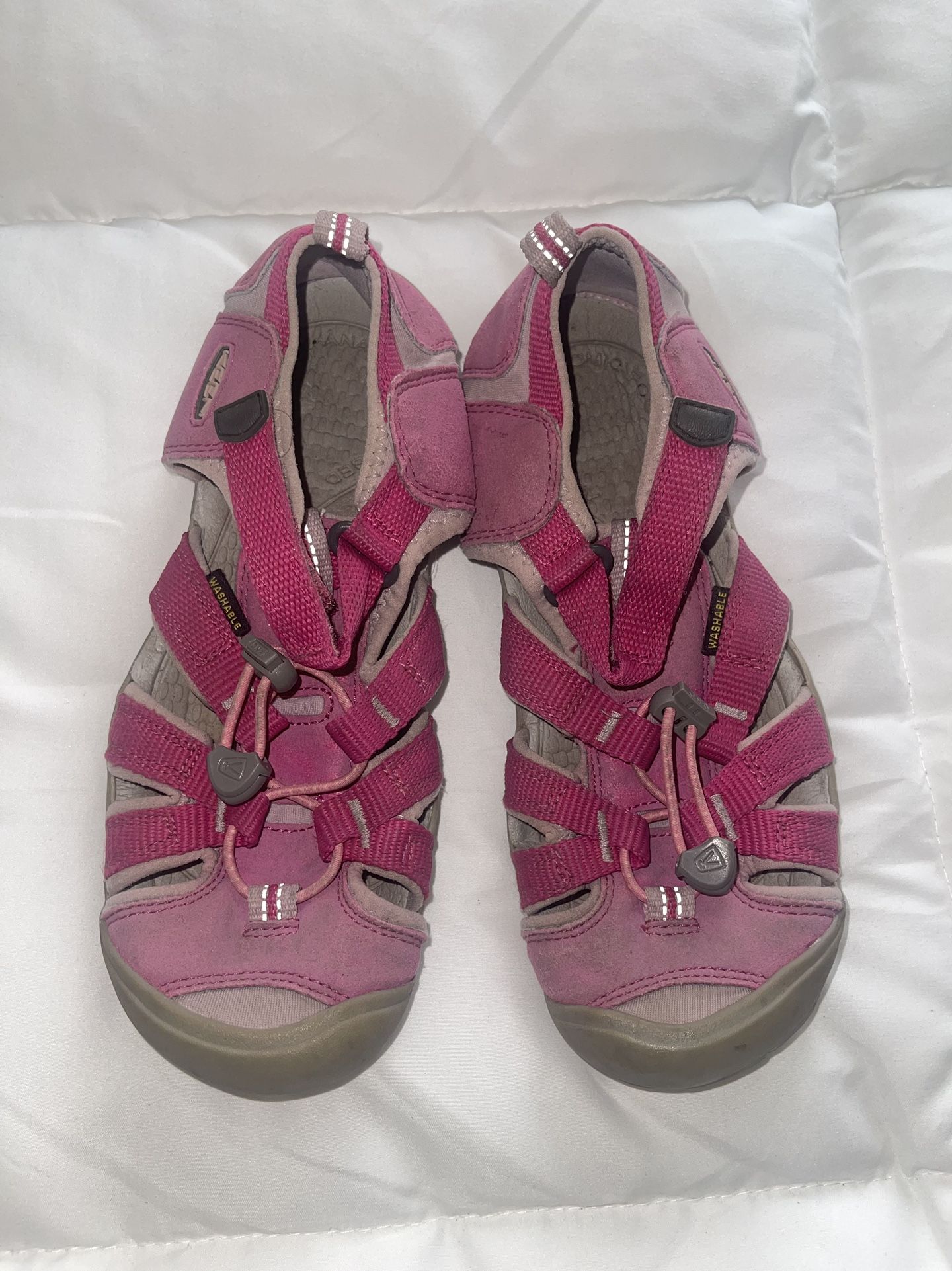 Girls Keen Sandals