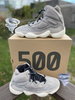 🌪Yeezy 500 High “MIST”🌪 Size: 11M