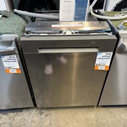 LG - 24” Wide Front Control Dishwasher In Stainless Steel 