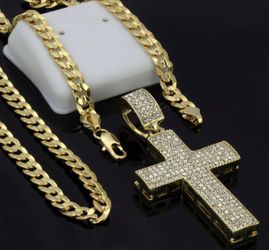 New 24” Cuban Chain 14K Gold Plated with Cubic Zirconia Cross