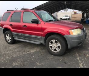 2004 Ford Escape