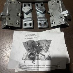 1947-52 Chevy Truck Door Latch (Left And right)