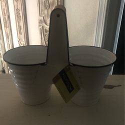 Plant Holder/ Utensils 