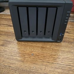 Synology ds418 