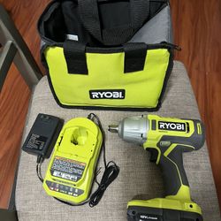 RYOBI ONE+ 18V Cordless 1/2 in. Impact Wrench with battery charger bag