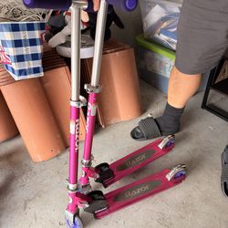 2 Razor scooters with lights