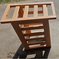 New slat Plant Stand