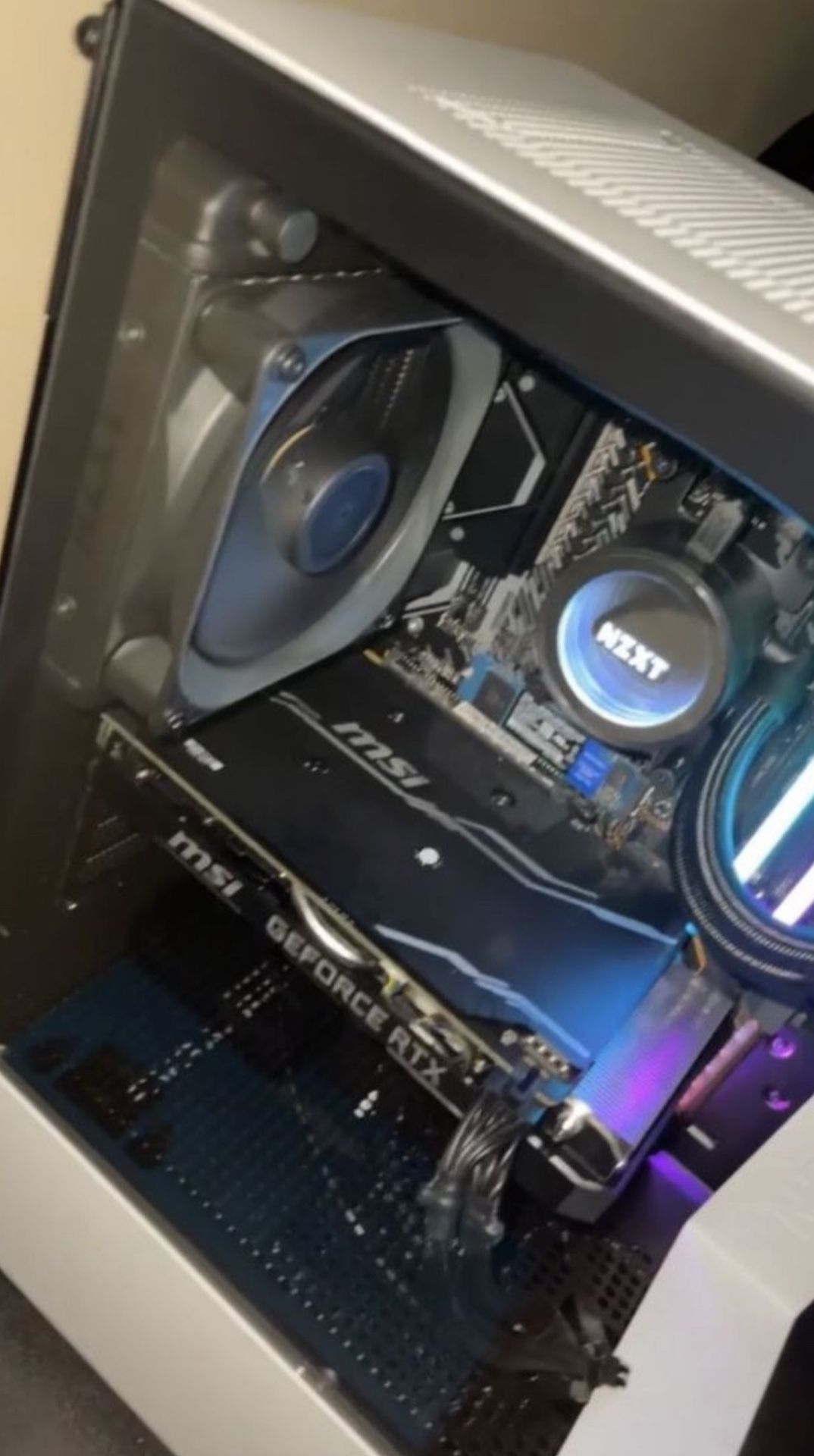 NZXT PC GAMING COMPUTER