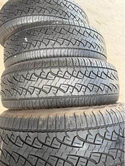 275-60-20 Pirelli
