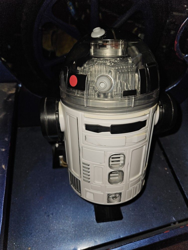 Disney Star Wars Galaxy's Edge Droid Depot RC Remote,  Chandler 