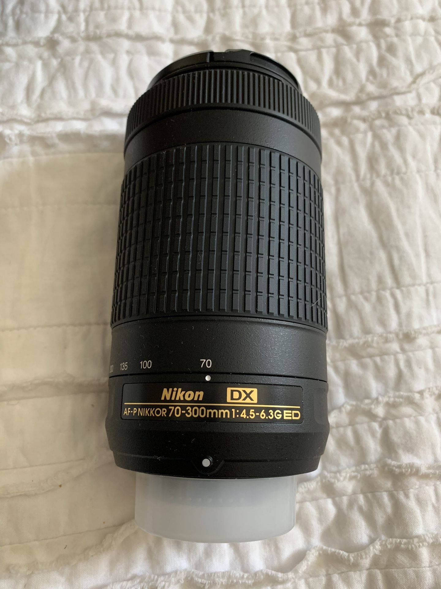 Nikon D3400 70-33mm lens