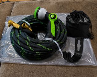 Brand New 150FT Expandable Garden Hose Kit with Spray Nozzle