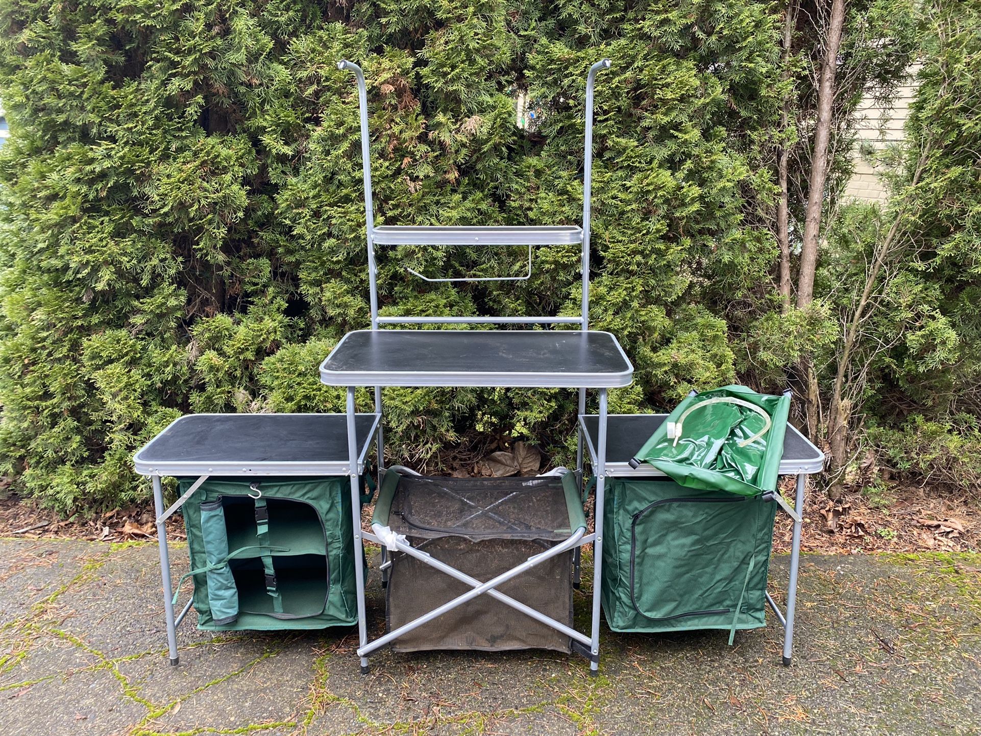 Cabela’s Camp Kitchen for Sale in Gladstone, OR OfferUp