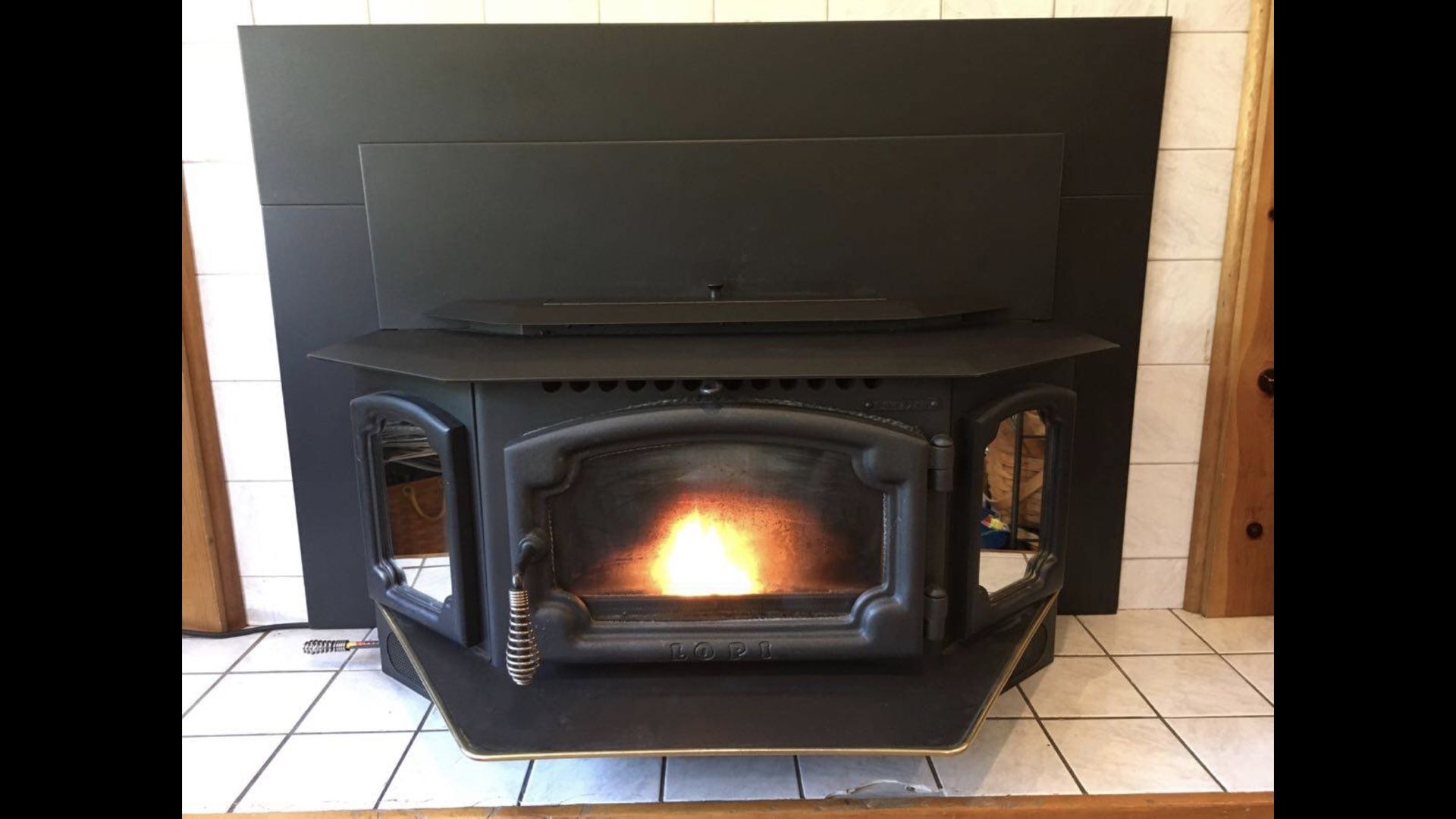 Lopi Firefox pellet stove for Sale in Snohomish, WA - OfferUp
