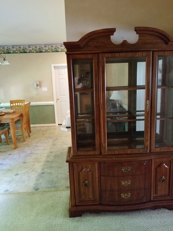 China Cabinet Gl Shelves Inside Light Furniture In Midlothian China Cabinet Gl Shelves Inside Light Furniture In Midlothian Va Offerup