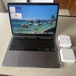 Apple MacBook Pro 13” M1