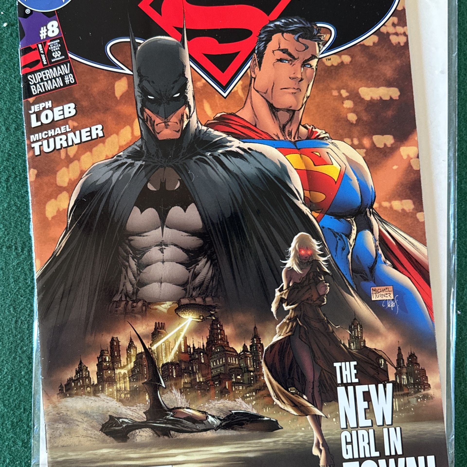 Batman/Superman -The New Girl In Town!