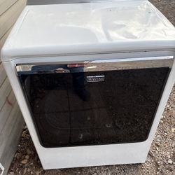 Maytag Bravo XL