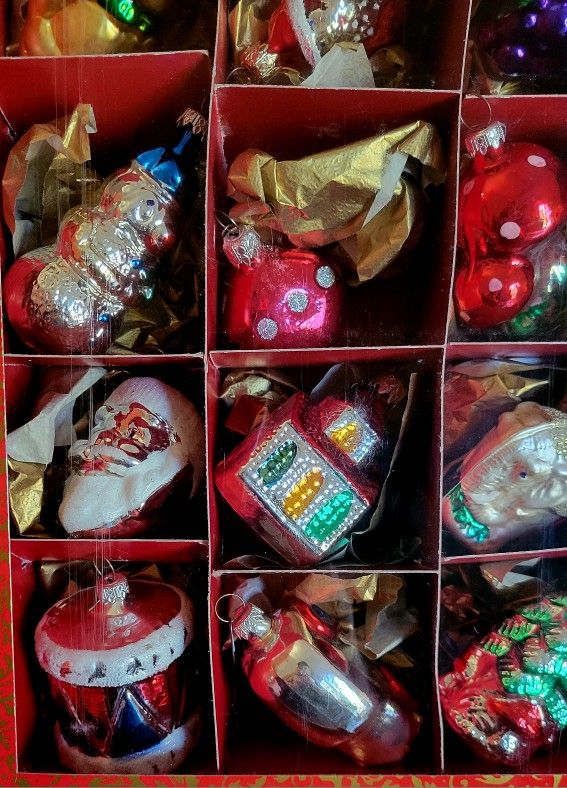 Twelve ornaments from germany