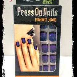 ☠️🪄Fright Night - MIDNIGHT MAGIC 🪄☠️ Blk, Purple & Blue  ~ Limited Edition ~ Press On Nails *NIB*