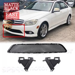 07-11 Mercedes Benz C Class Lower Bumper Grill