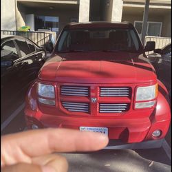 DODGE NITRO 2011 80k MILES IN GREAT CONDITION
