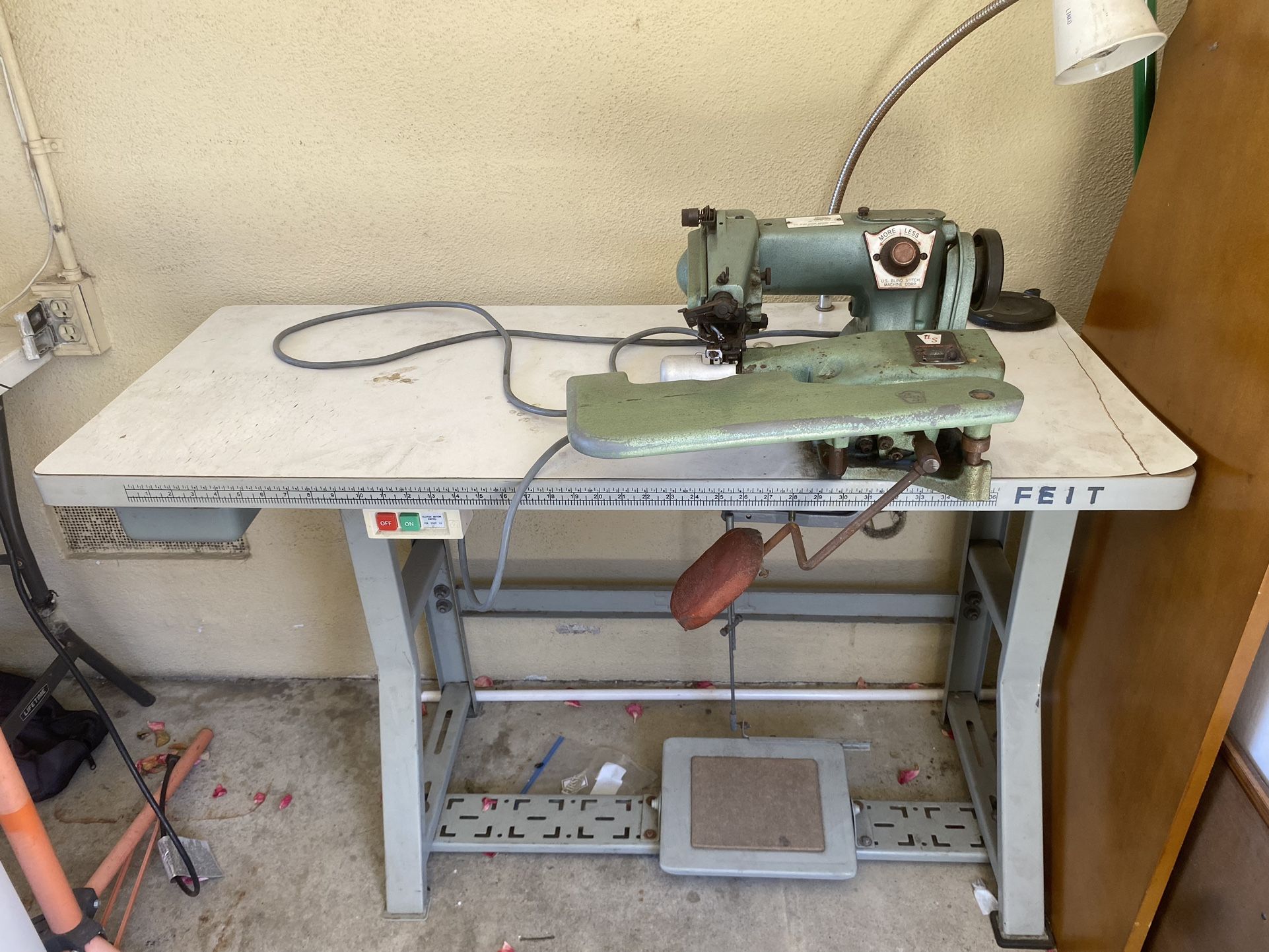 Industrial Sewing Machine
