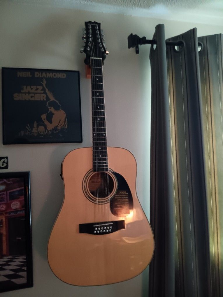 Mitchell 12 String D-120S-12e N Acoustic Electric.