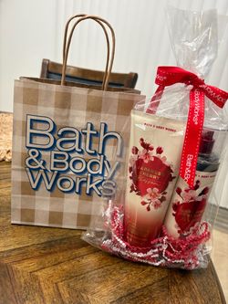 Bath & body Works sets