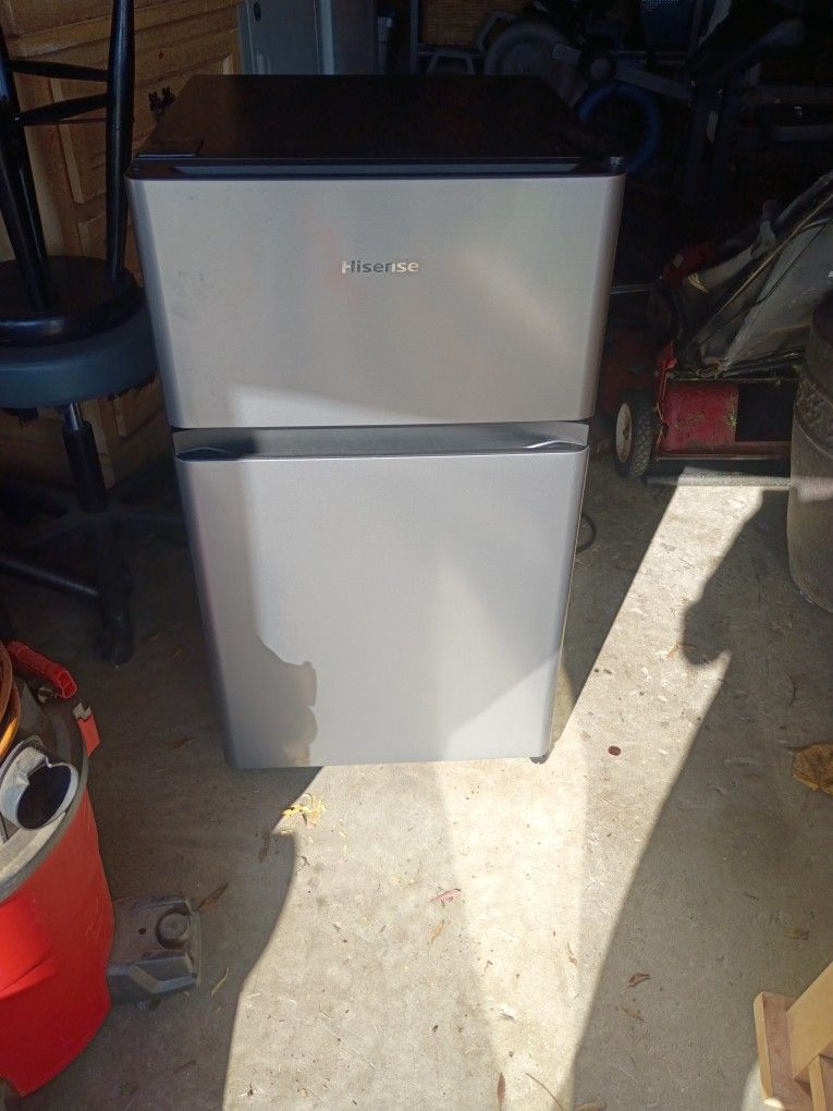 Mini Refrigerator