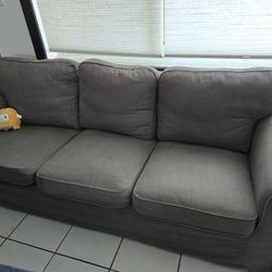 GREY IKEA COUCH / SOFA (UPPLAND)