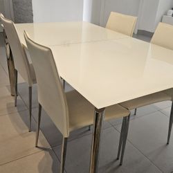 Full Dinner Set. 1 Extandable Glass Top Table And 4 Chairs