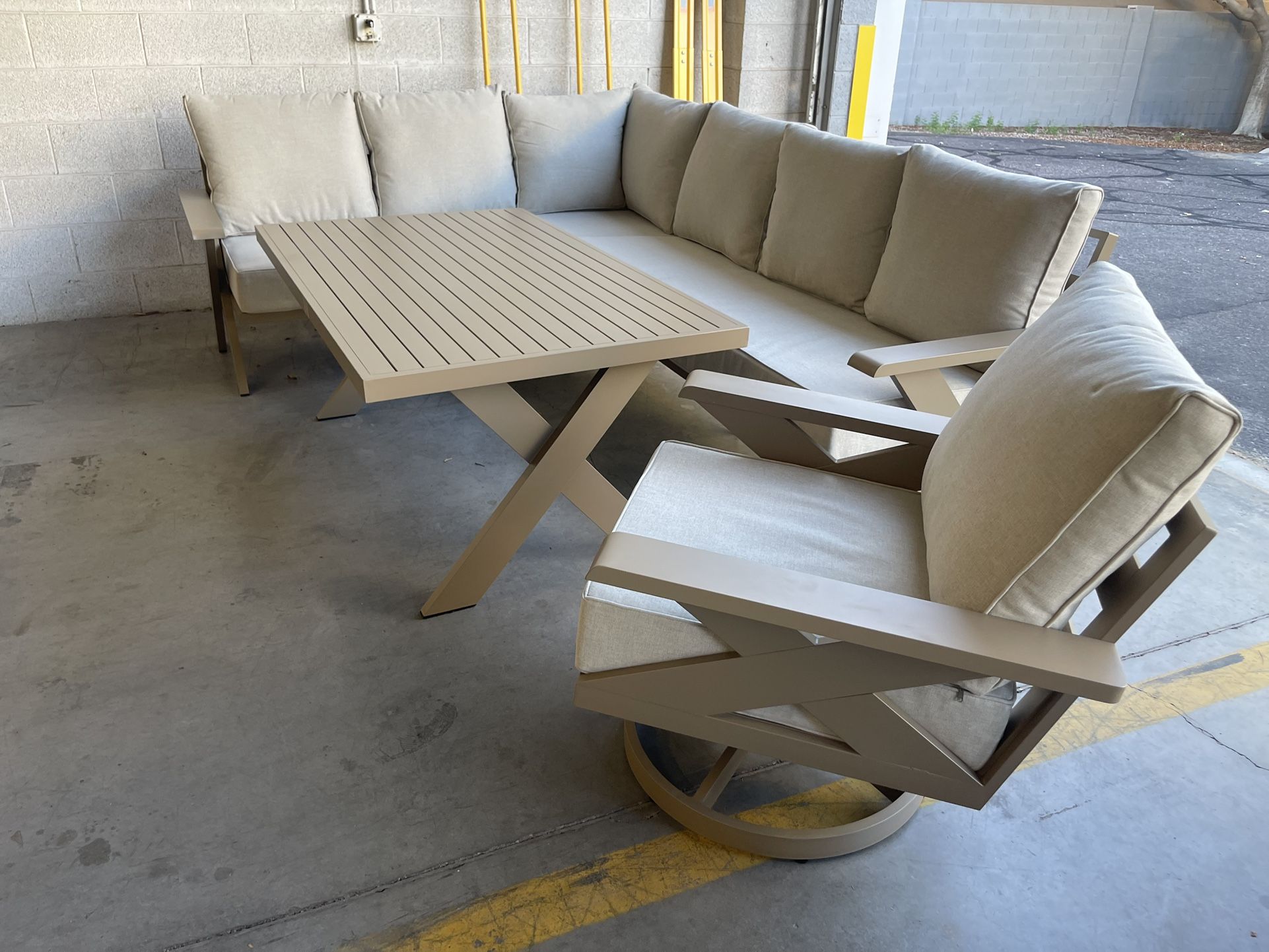 Aluminum Outdoor Patio Furniture L Shape w/ Swivel Chair *New*