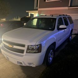 2014 Chevrolet Suburban