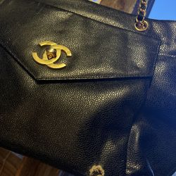 Vintage Chanel Caviar Purse for Sale in Daly City, CA - OfferUp