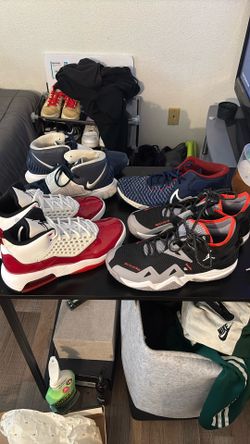 4 Pairs Of Shoes For 150$ ALL NEW !!